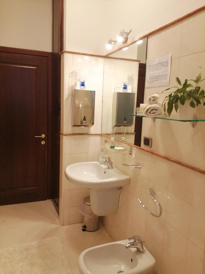 Guest Room Via Dei Passeri Cagliari Exterior photo