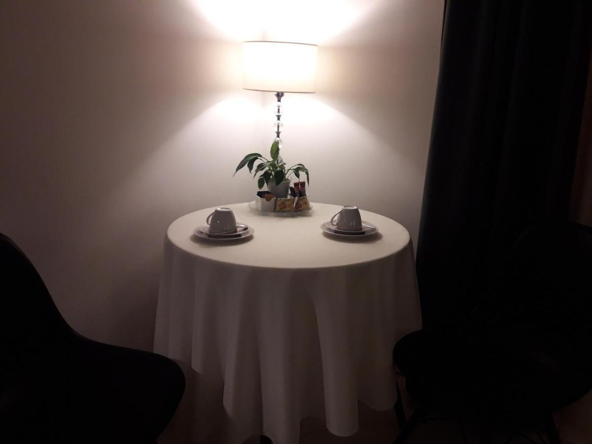 Guest Room Via Dei Passeri Cagliari Exterior photo